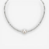 Graceful Pearl Pendant Necklace