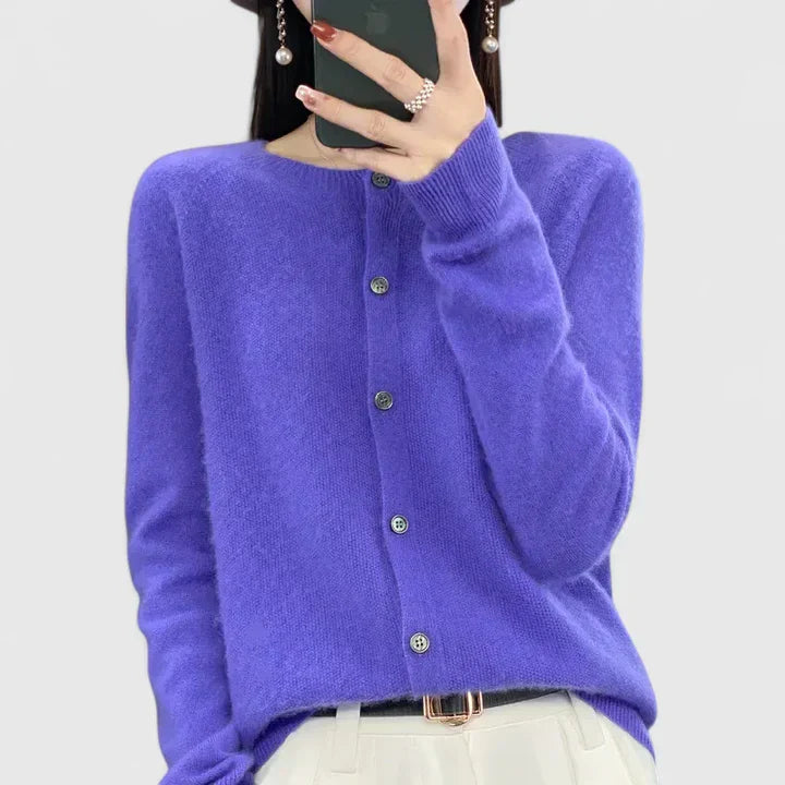 Lyxandria | Cozy Cardigan
