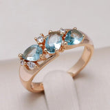 Chic Vintage Gold Zirconia Ring in Blue