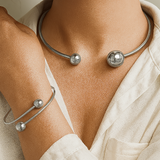 Elegant Glow Necklace and Bracelet Duo
