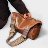 Auriane | Retro-Inspired Shoulder Bag