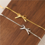 Rébecca – Gold Necklace Featuring Initial Pendant