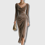 Sandra | Elegant Velvet Midi Dress