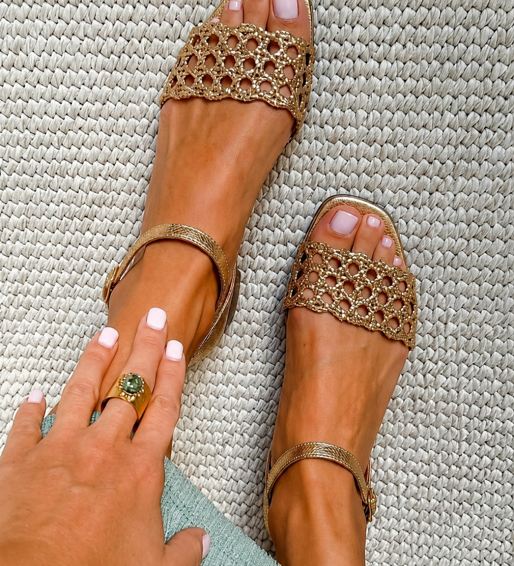 Aurora | Golden Sandals Summer Enchantment – view 2