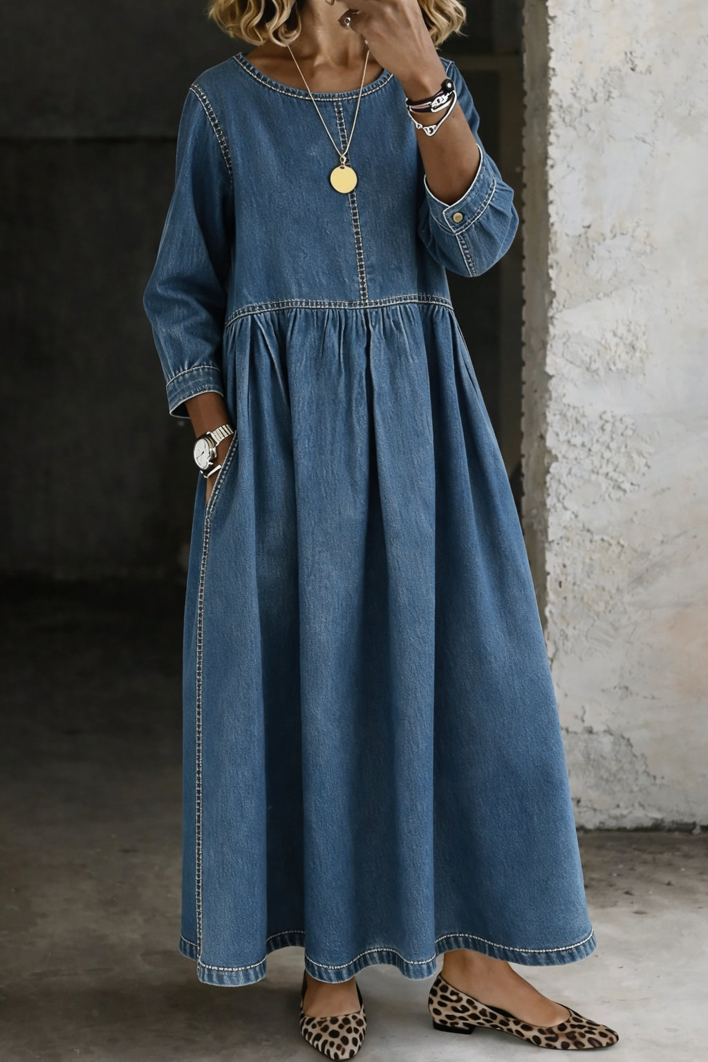 Elise | Long Denim Dress with Round Neck and Long Sleeves – view 2
