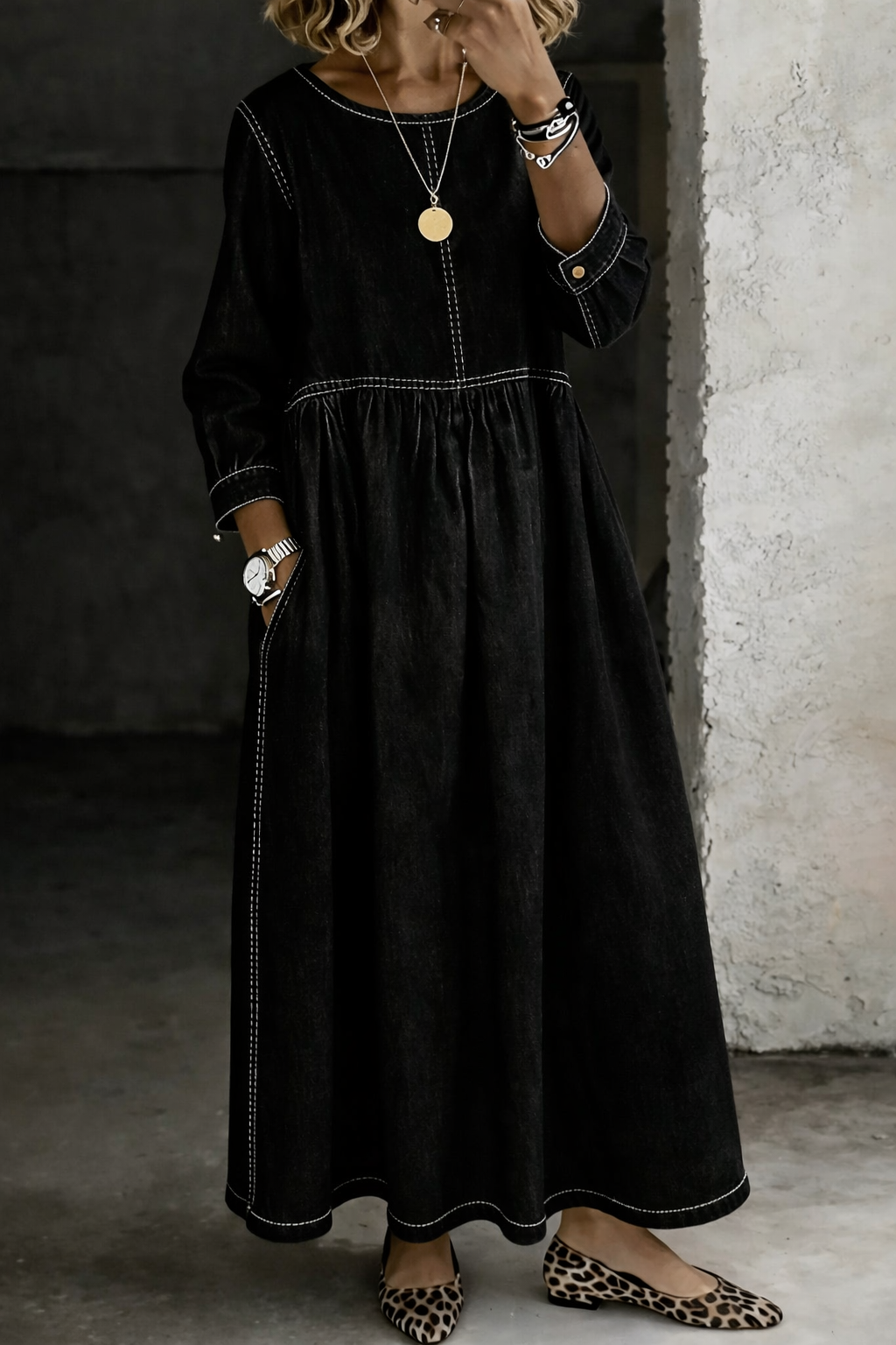 Elise | Long Denim Dress with Round Neck and Long Sleeves – view 4