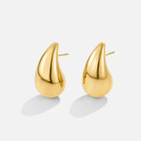 Anne – Elegant Gold Hoop Earrings with a Graceful Curve